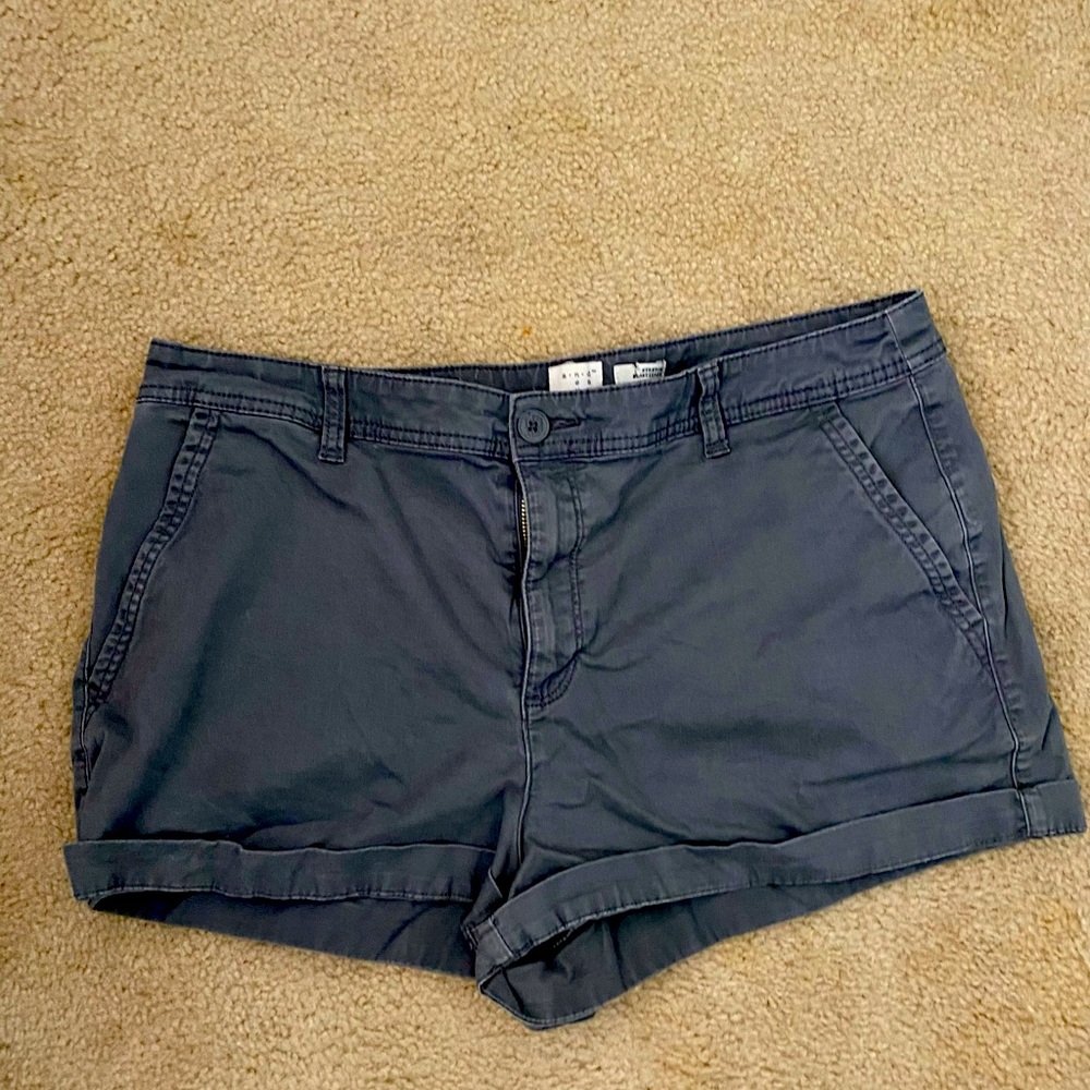 A new day, size 14, gray shorts